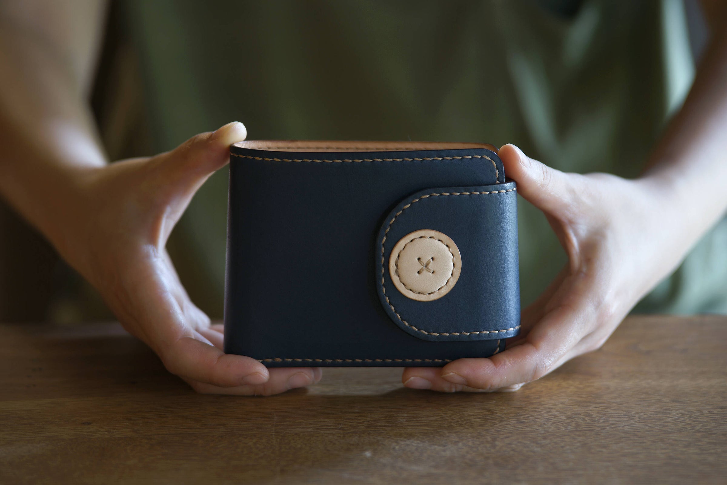 Home | calotte leather handmade | カロトレザーハンドメイト | 革製品
